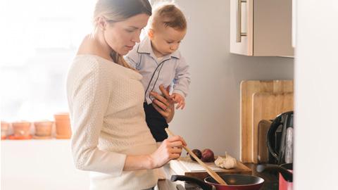 Qu'implique l'allergie aux protéines de lait de vache pour les parents ?